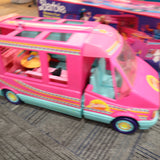 VINTAGE 1989 MATTEL BARBIE WESTERN FUN MOTOR HOME WITH BOX!