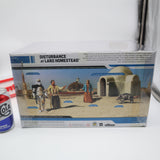 STAR WARS THE LEGACY COLLECTION: DISTURBANCE AT LARS HOMESTEAD + 4 FIGURES - TOYS R US EXCLUSIVE - NEW Authentic & Factory Sealed!