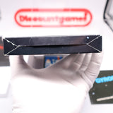 GYROMITE - BLACK BOX GAME - UNPUNCHED HANGTAB, 5 Screw, No Rev-A, Round SOQ! - Complete In Box - CIB! (NES Nintendo)