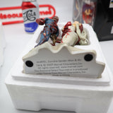 MARVEL MILESTONES: ZOMBIE SPIDER-MAN & MARY JANE STATUE - DIAMOND SELECT LE #2,414 of 3000!